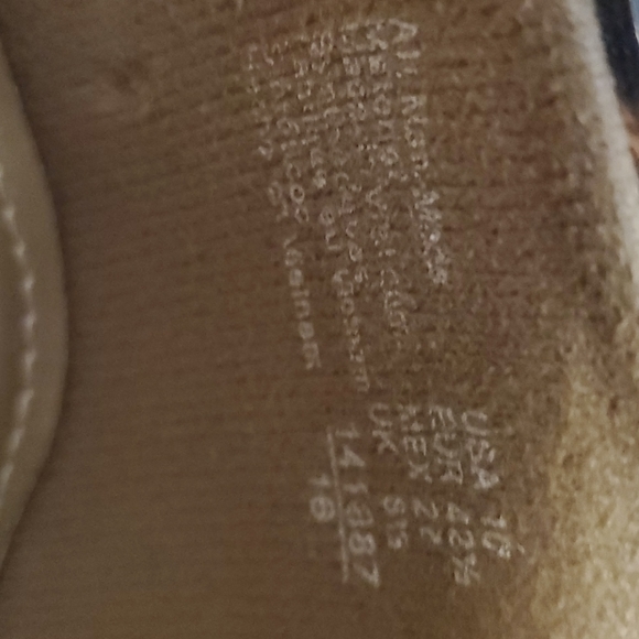 Cheeta Print Shoes - Picture 3 of 4